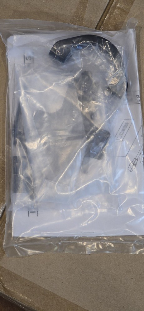 NEW Chief PACPC1 Flat Panel Power Filter Kit / APC C2 - line conditioner