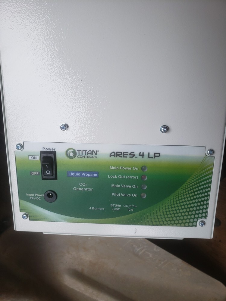 Hydroponics Titan Controls Ares 4 Lp Co2 Generator & Saturn 5 Controller
