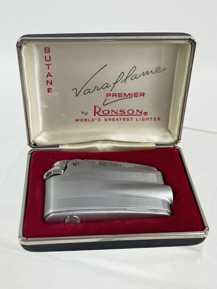 Vintage Ronson Varaflame Premier Lighter With Box