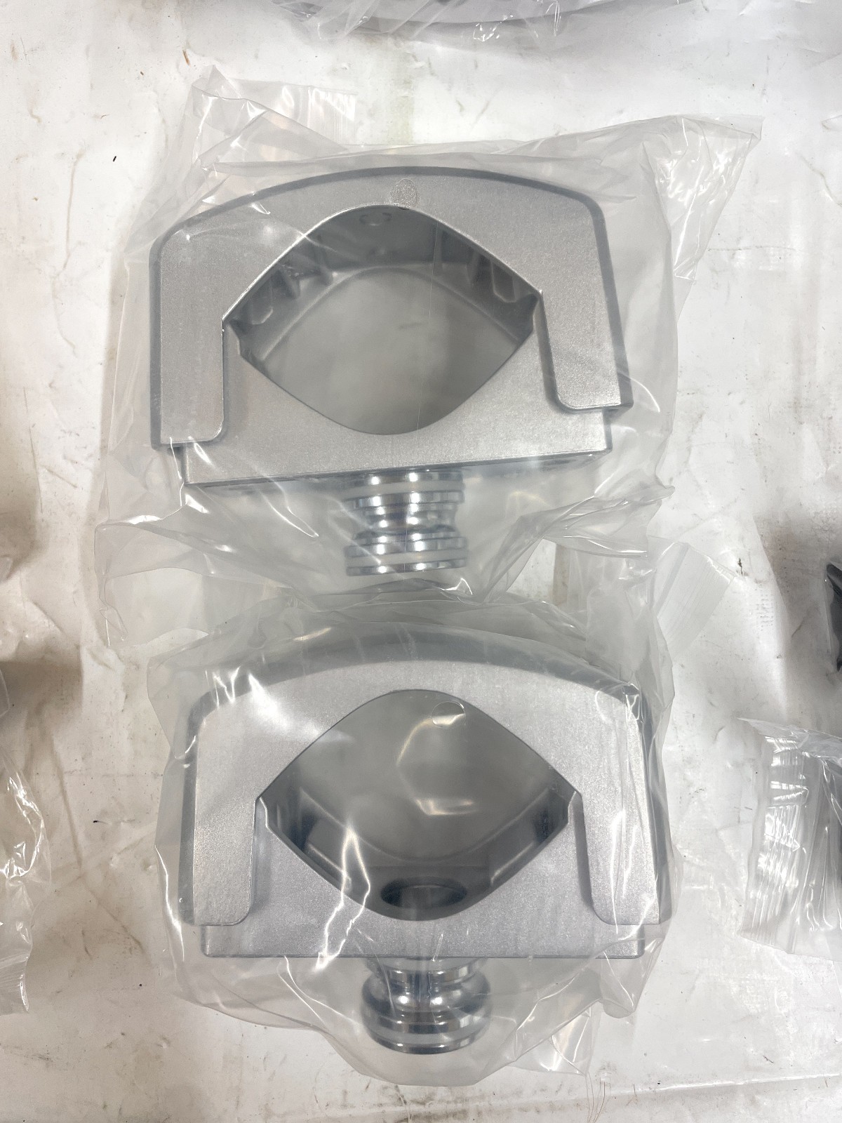 ECOXGEAR ET08 8' White Non Amplified Tower Speakers, 2-Pack, SEI-ET7708