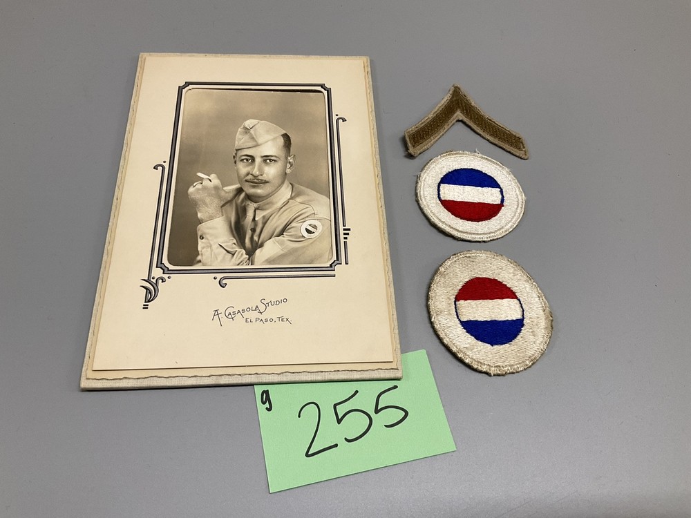 WW1 Unattributed Group Including Photo and Greenback Patch g255