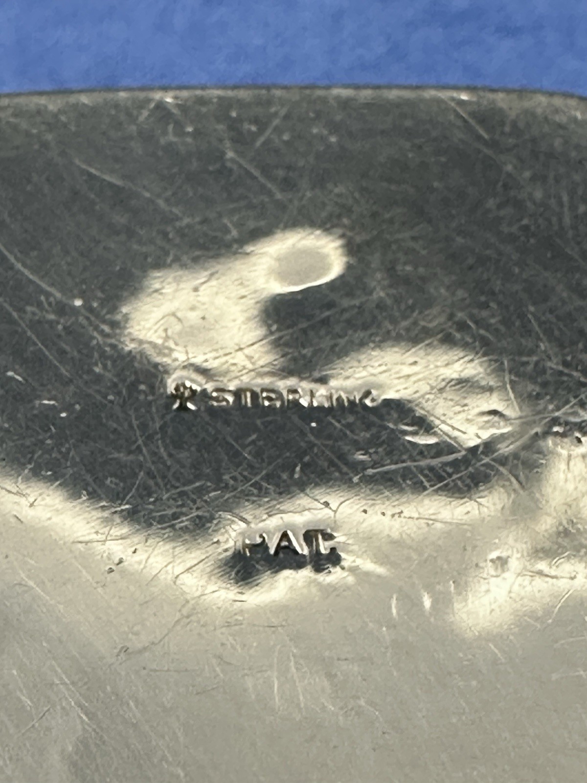 AMERICAN ART DECO STERLING RING BOX NO MONO