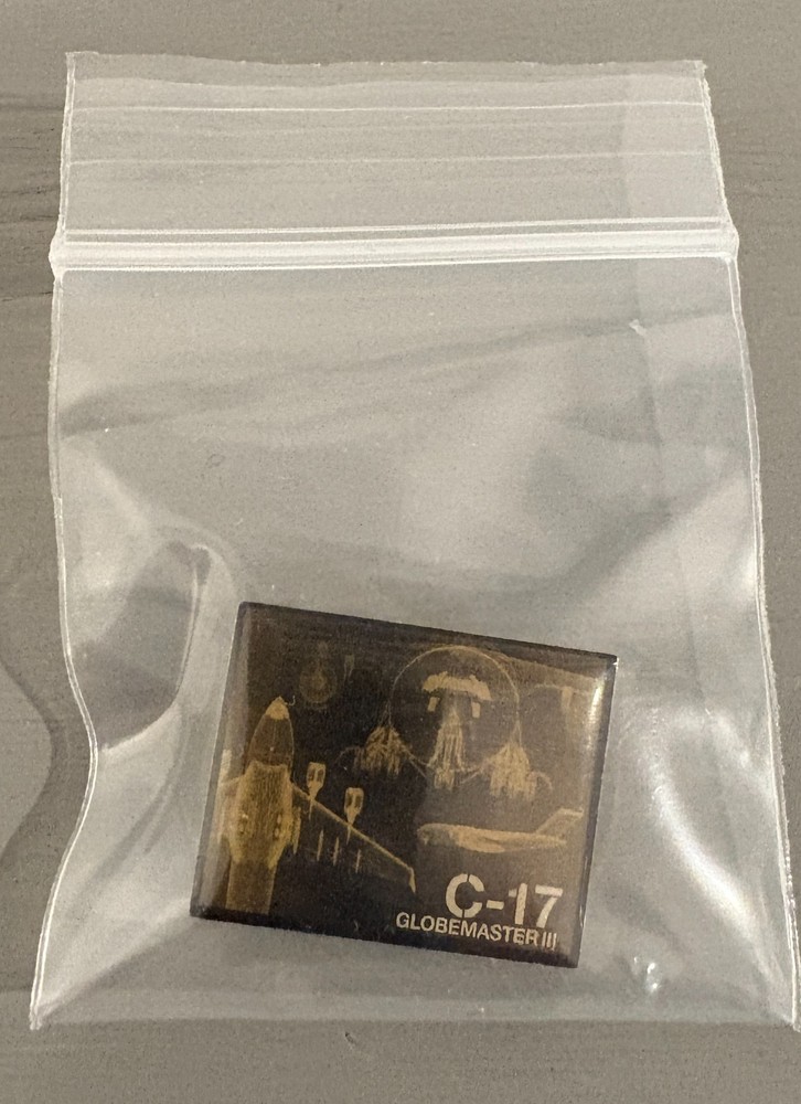 BOEING C-17 "GLOBEMASTER" LAPEL PIN