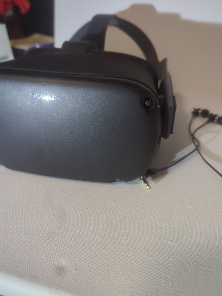 Oculus Meta Quest 1 64gb Headset Only With Case Tested Working