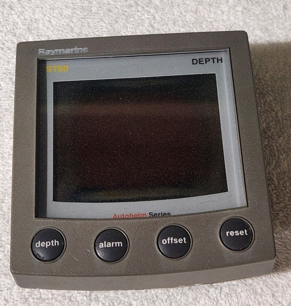 Raymarine ST60 Depth Display Control Unit A22010 powers on Needs Display Repair!