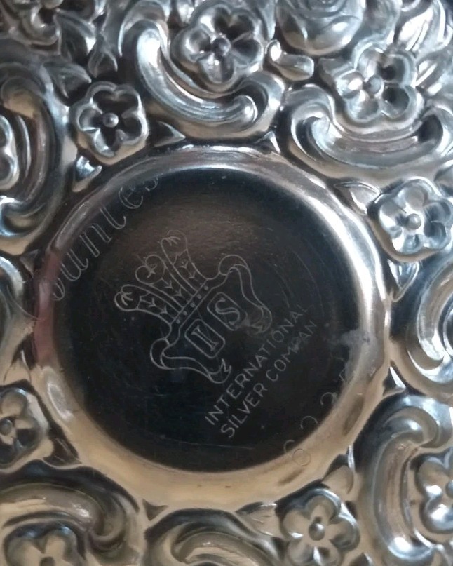 4 International Silver Company 7" Wine Glasses, Goblets COUNTESS Ornate