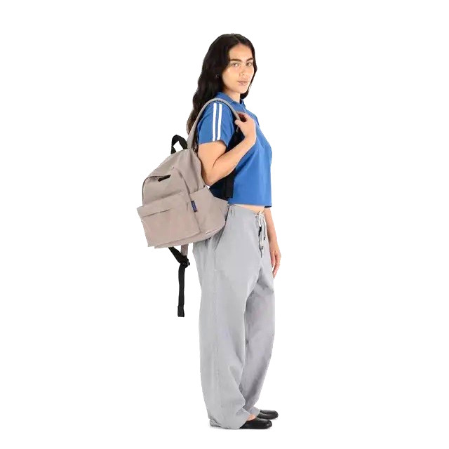 BAGGU Medium Nylon Backpack in Dove (taupe) NWT