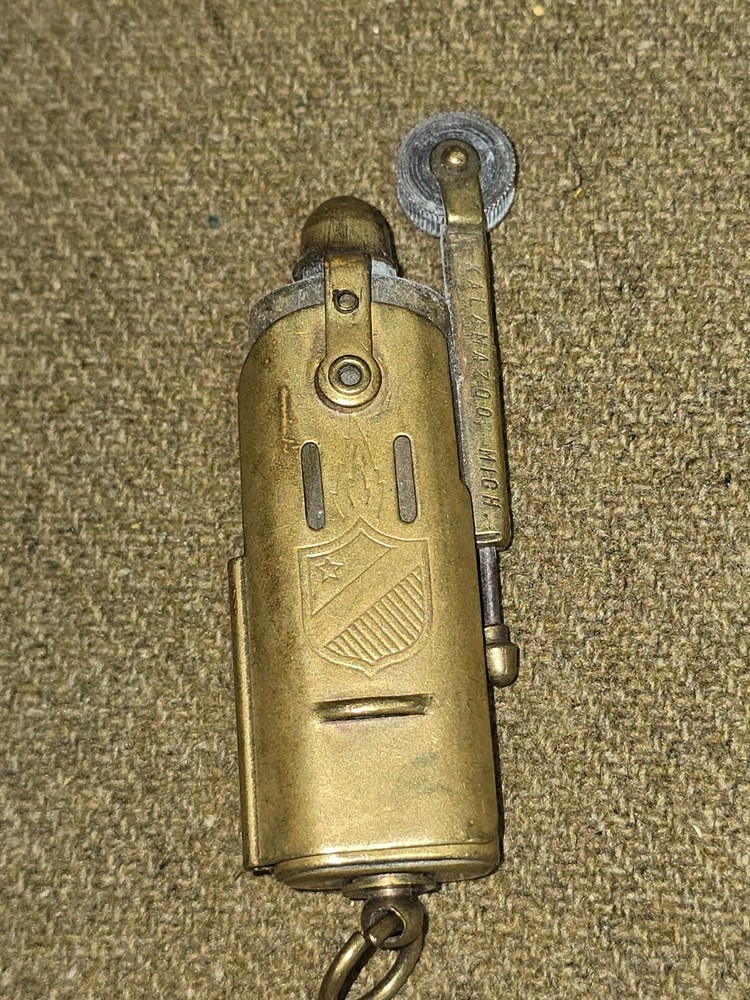 WWII Bowers Trench Lighter