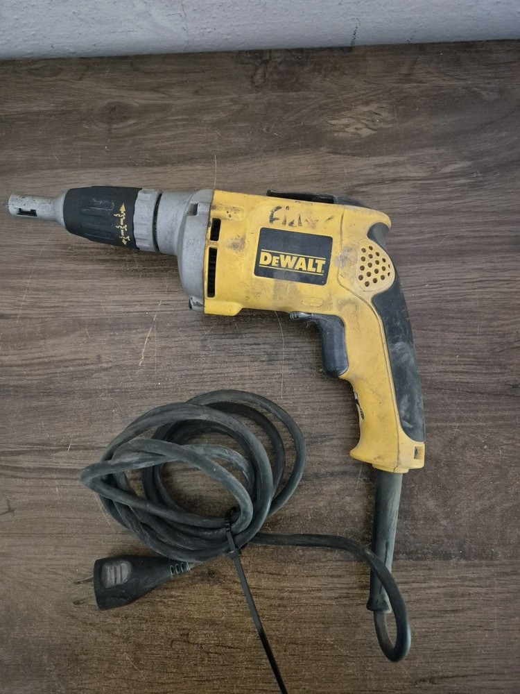 DEWALT DW272 VSR Drywall Screwdriver
