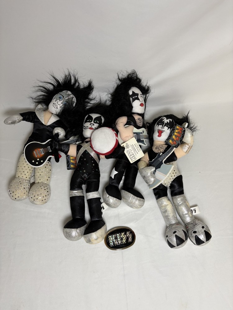 1977 KISS Pacifica Prism Buckle & 2002 KISS Plush ***Please Read***