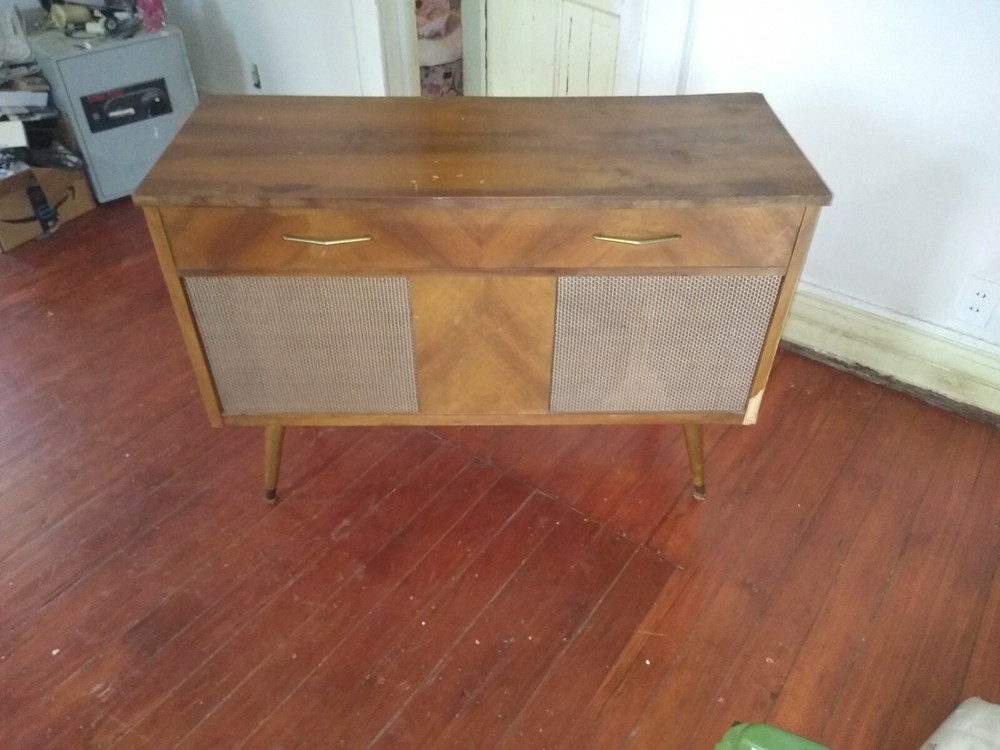 Delmonico stereo vintage