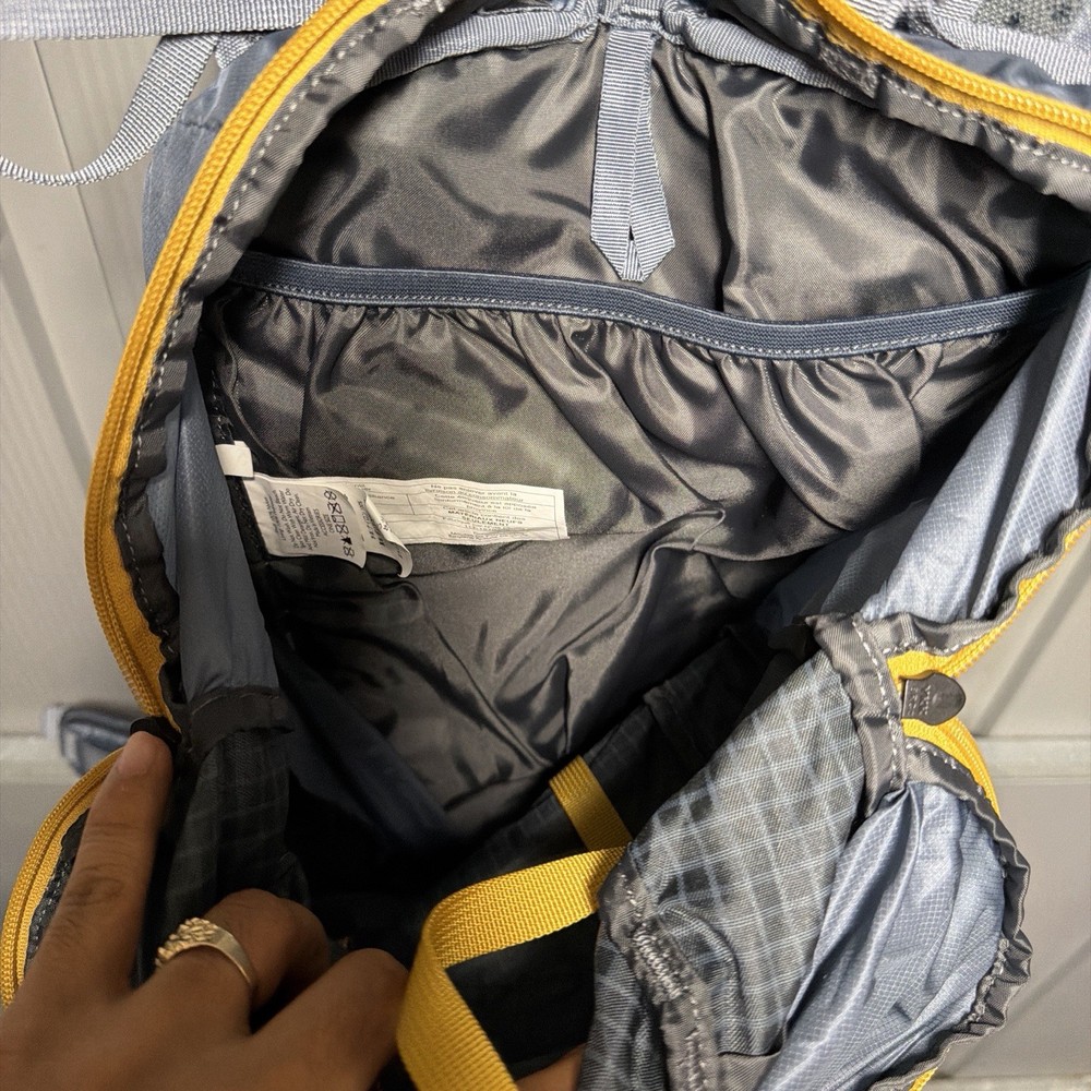 Eddie Bauer FIRST ASCENT BACON Backpack Gray Climbing Hiking Pack Lightweight