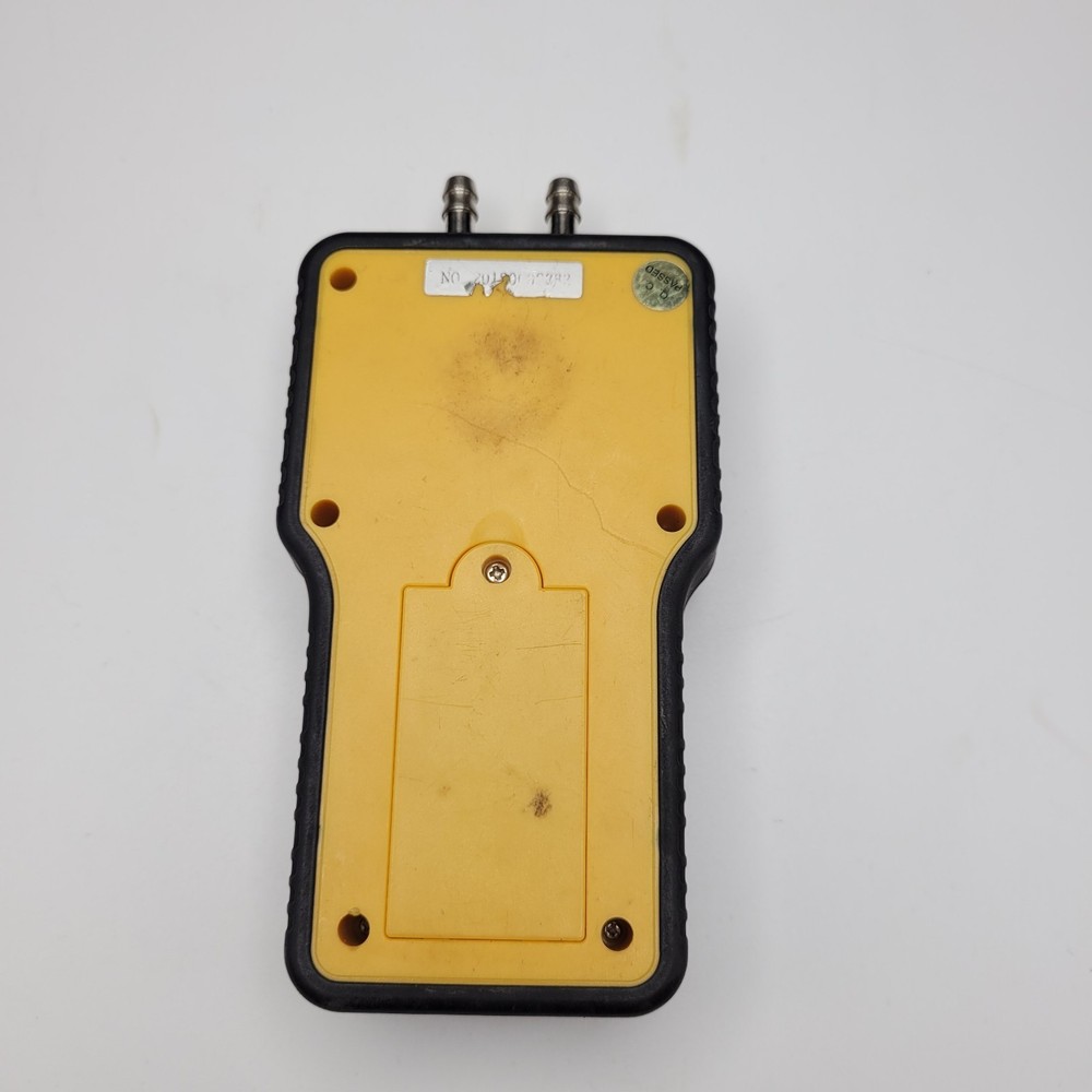 UEi EM152 - DUAL DIFFERENTIAL DIGITAL MANOMETER