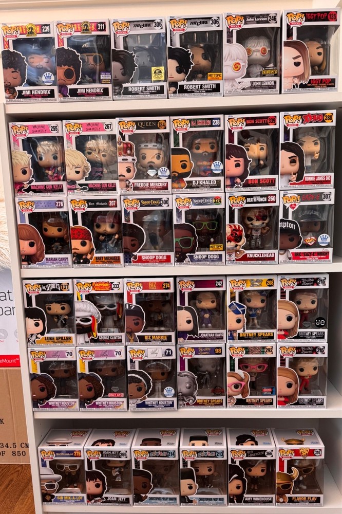 Funko POP! Rocks 75+ Different Musical Artists-Some with Multiple Variants!