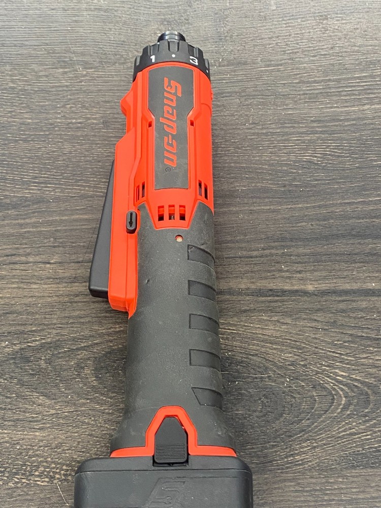 Snap-on™ Lithium Ion CTSS761 14.4V  1/4" Hex Inline Screwdriver