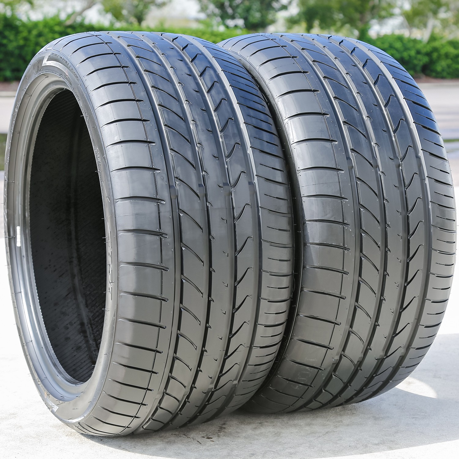 2 Tires Atturo AZ850 Steel Belted 305/35R20 107Y XL
