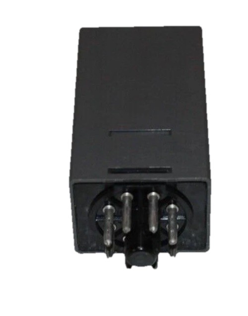 IDEC GT5P-N TIMER RELAY 200-240VAC