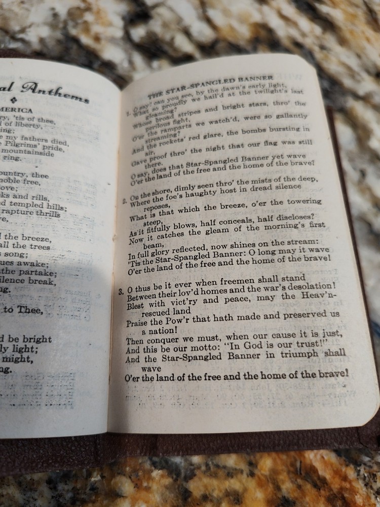 1941 WWII US Army New Testament W/Psalms Pocket Edition Franklin D.Roosevelt