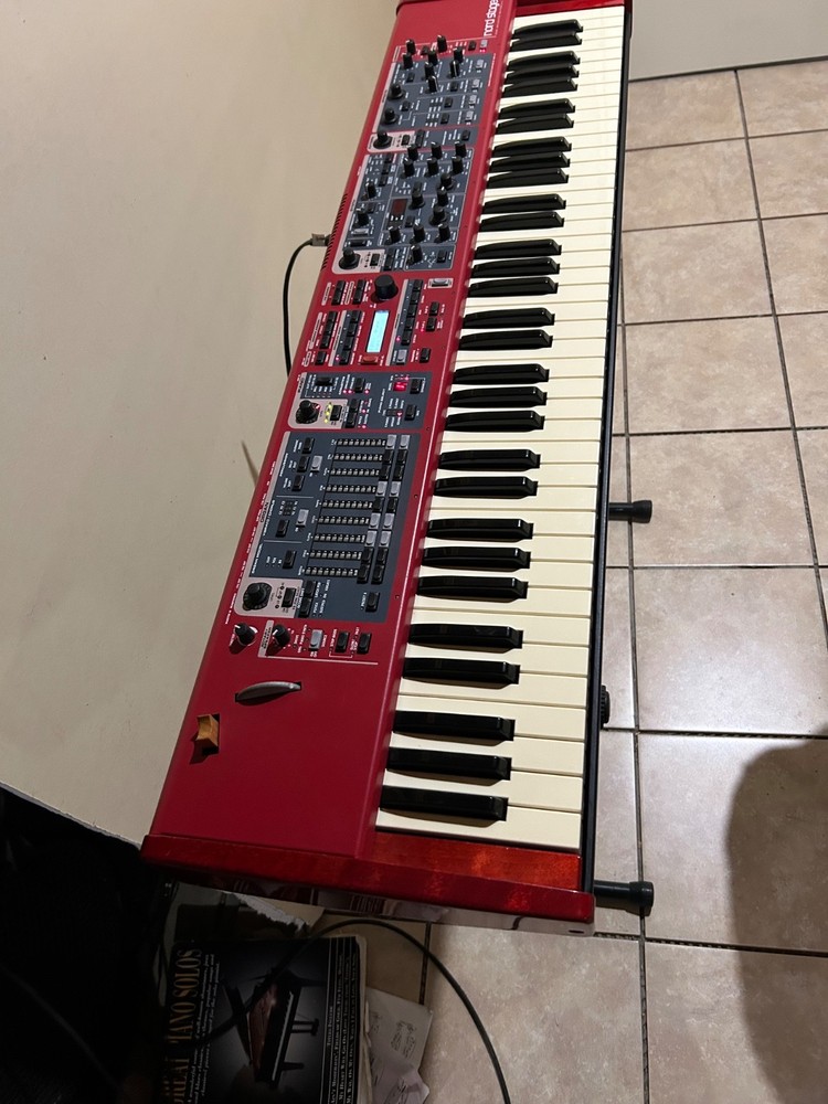 nord stage 2 compact 73