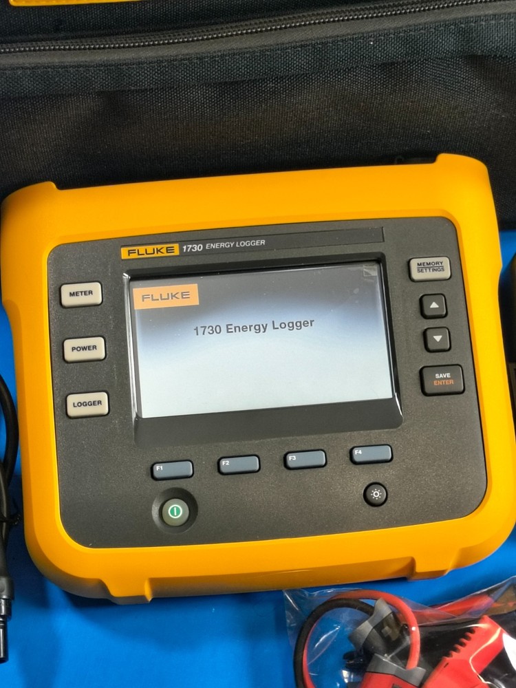 Fluke 1730 Three 3 Phase Power Quality Energy Logger Analyzer Pristine!