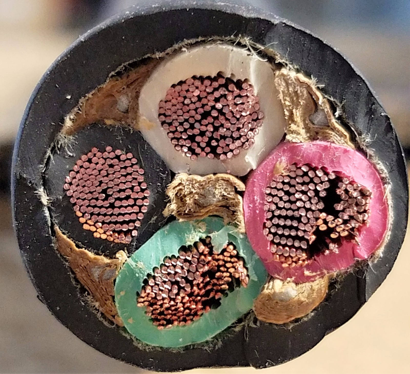 6/4 SOOW SO Cord 100 FT USA Portable Outdoor/Indoor 600 V Flexible Wire cable