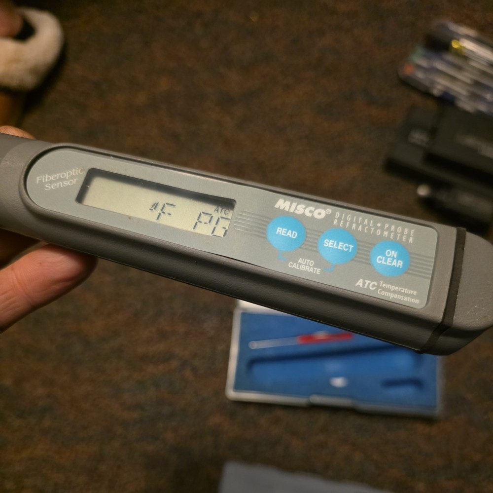 MISCO Digital Probe Refractometer Instrument W/Fiberoptic Sensor, Model # DFR301