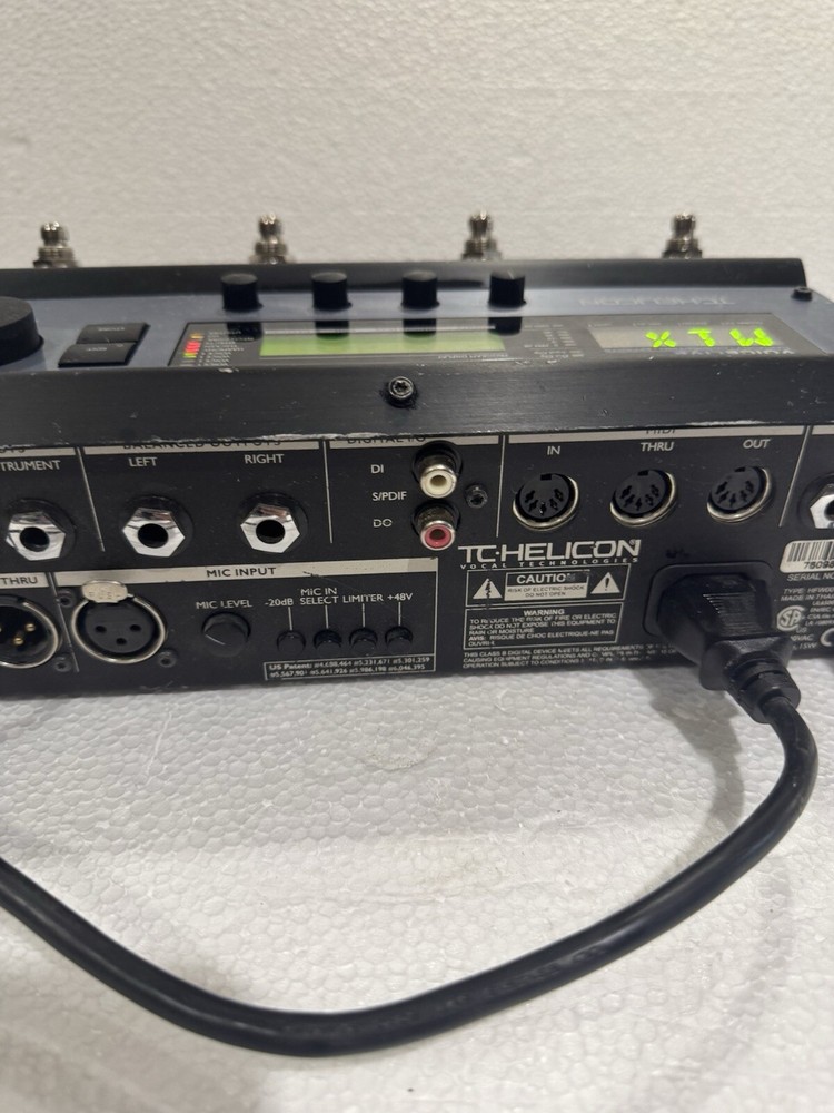 TC HELICON Voicelive Harmony Correction Effects Vocal Processor