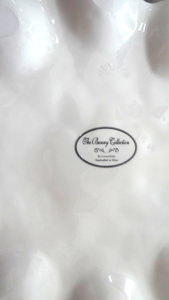 EUC THE BUNNY COLLECTION by CornerRUBY CERAMIC EASTER RABBIT DEVILED EGG DISH