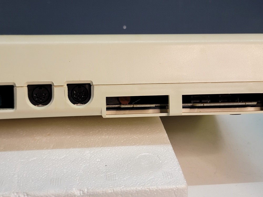 COMMODORE VIC 20 COMPUTER W/POWER SUPPLY & ORIGINAL BOX