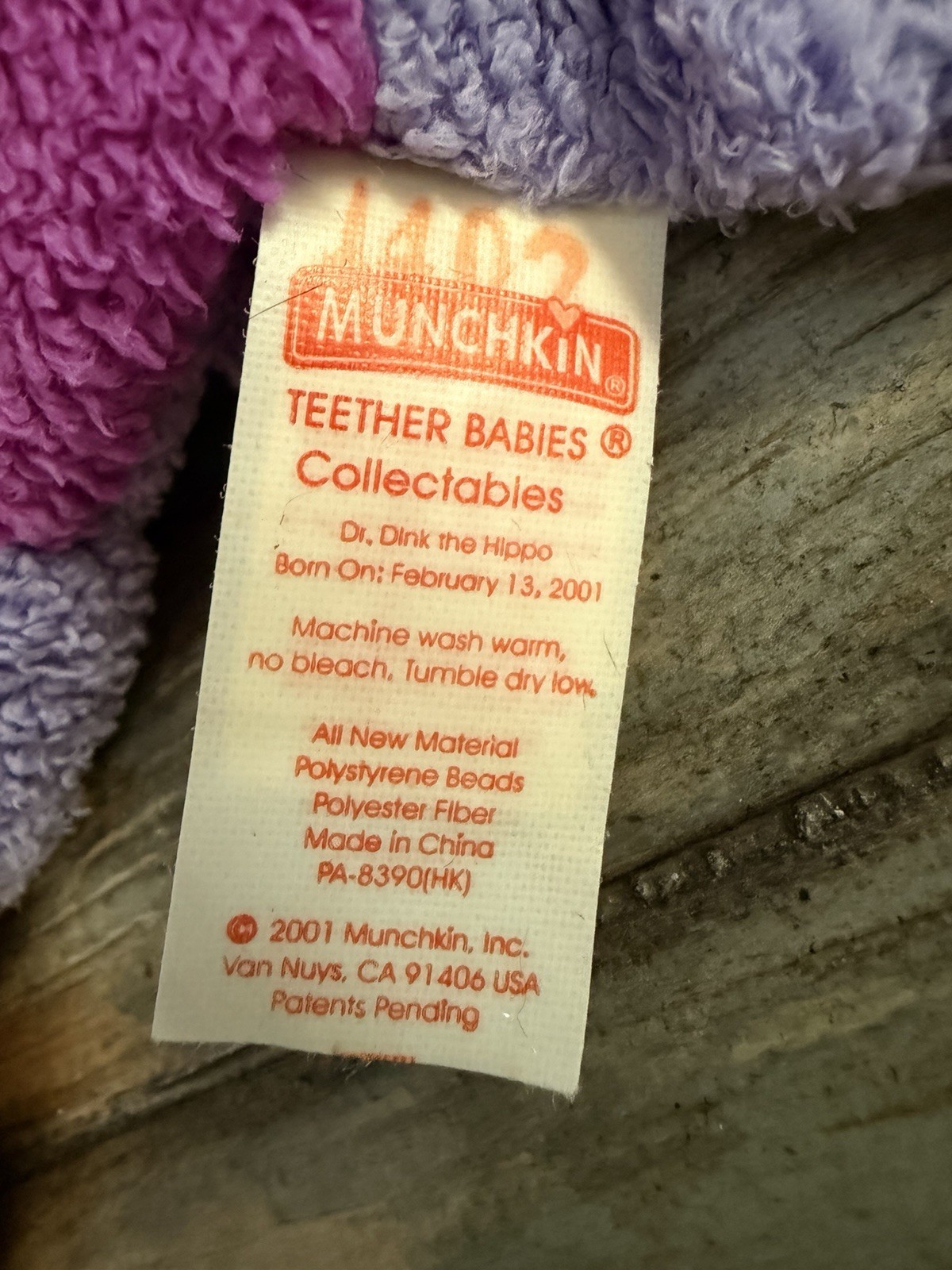 Munchkin Teether Baby plush purple hippo rattle colorful hands feet 2001