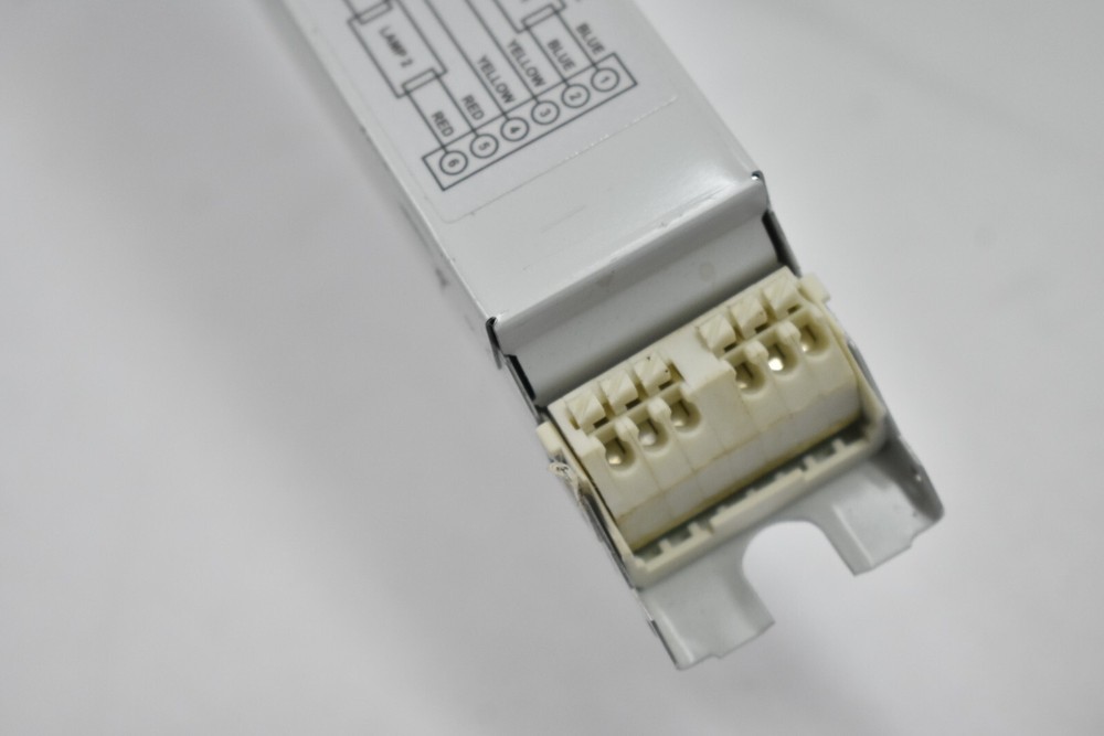 OSRAM QuickTronic 2 Lamp Programmed Rapid Start T5HO Electronic Ballast
