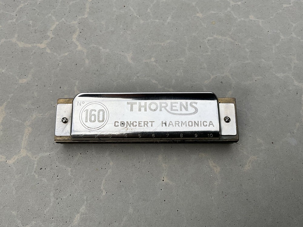 Vintage Thorens #160 Concert Harmonica