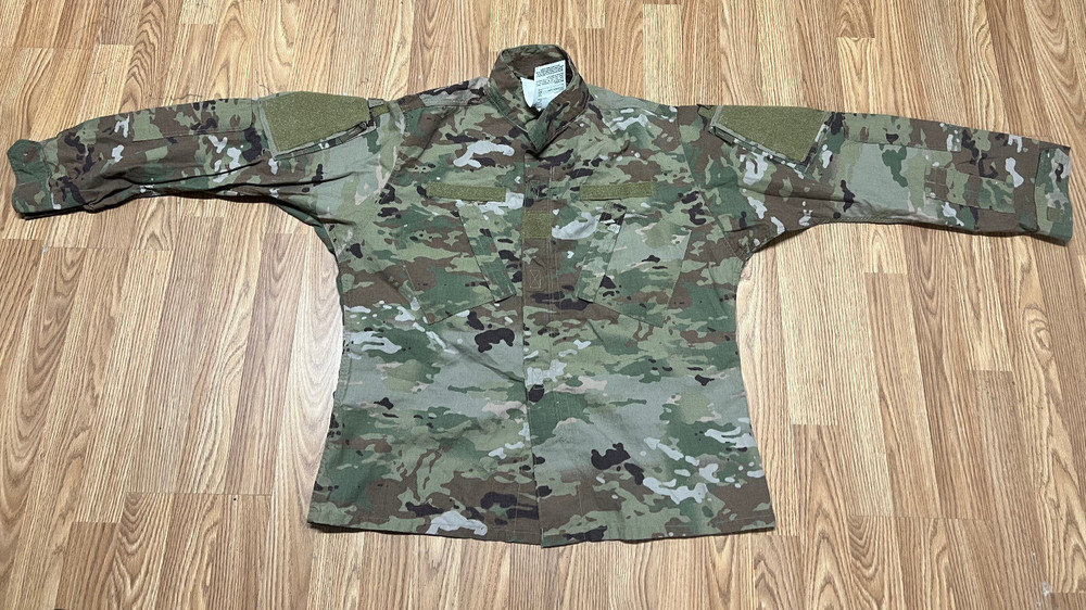 Fire Resistant Army Combat Uniform (FRACU) Set OCP Size Small Regular New