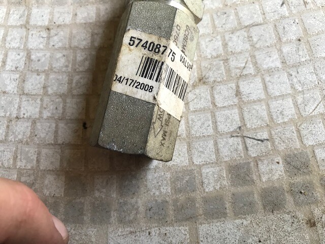 57408775 VALVE, CHECK