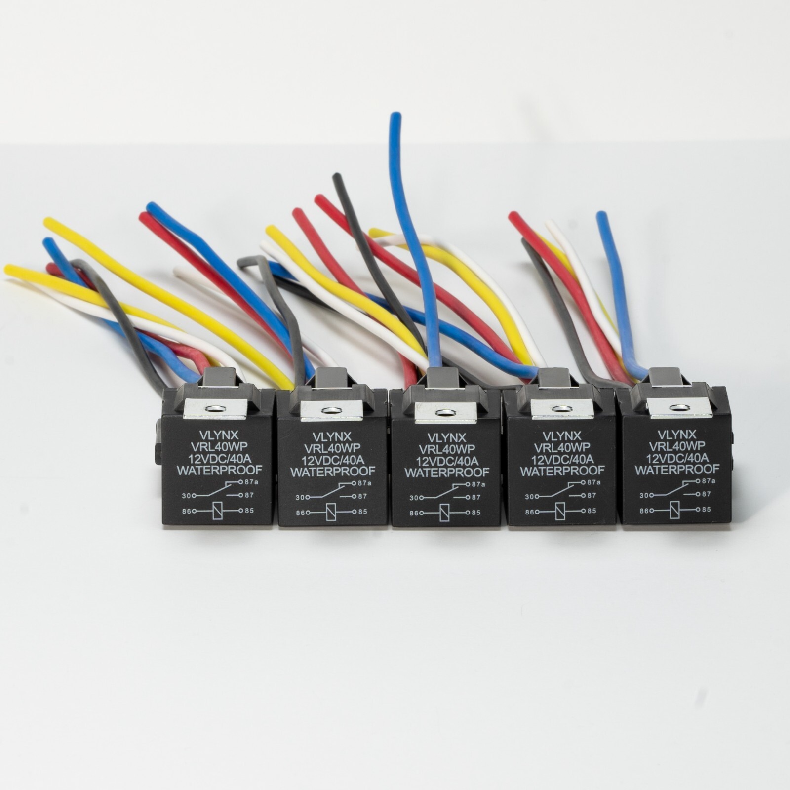 QTY1 CAR RELAY +(1) 5 PIN SOCKET 12V VOLT DC 40A WEATHERPROOF & WATERPROOF SPDT