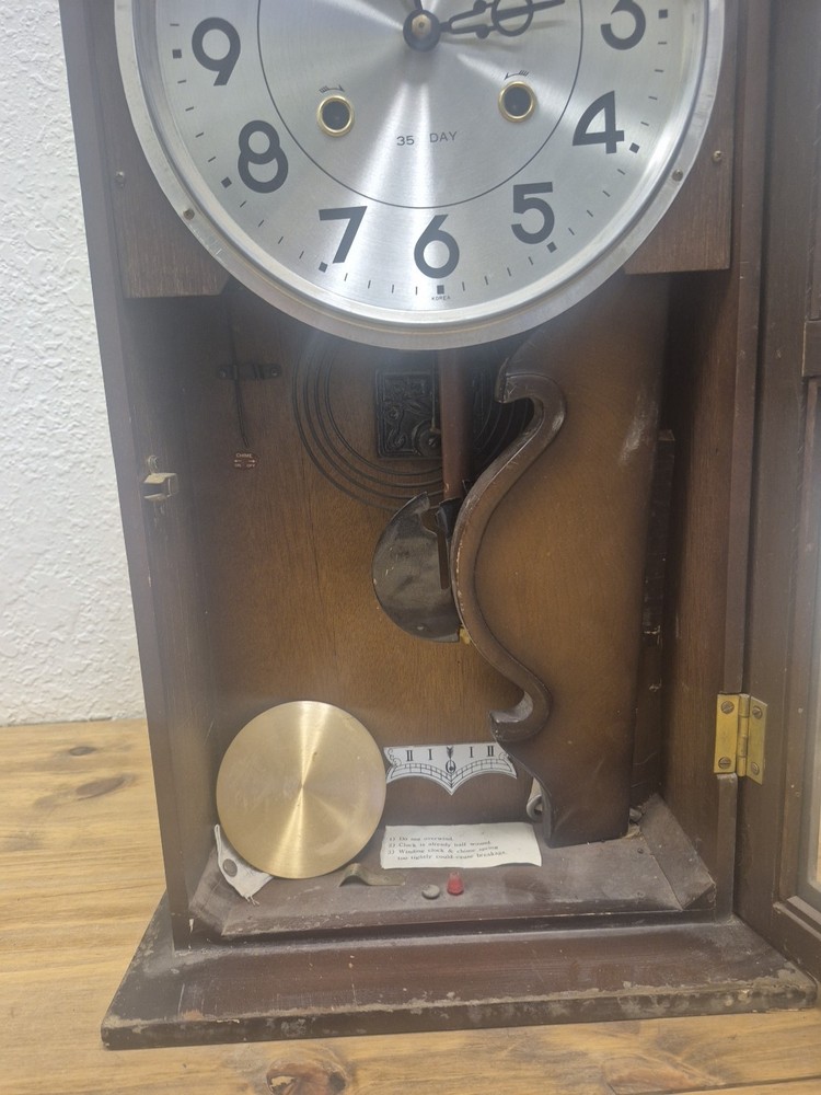 Vintage Centurion 35-day pendulum wall clock (UNTESTED)