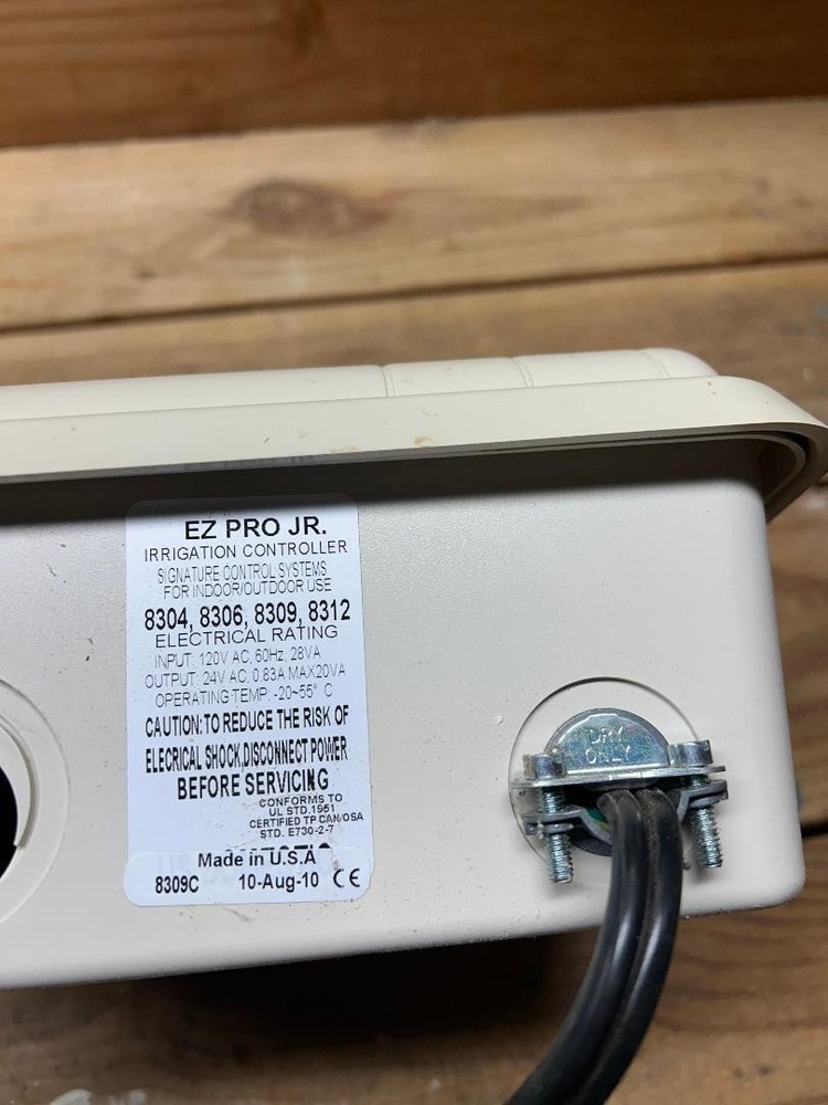 Nelson EZ Pro Jr 8300 Series 9 Zone Irrigation Programmable Water Controller