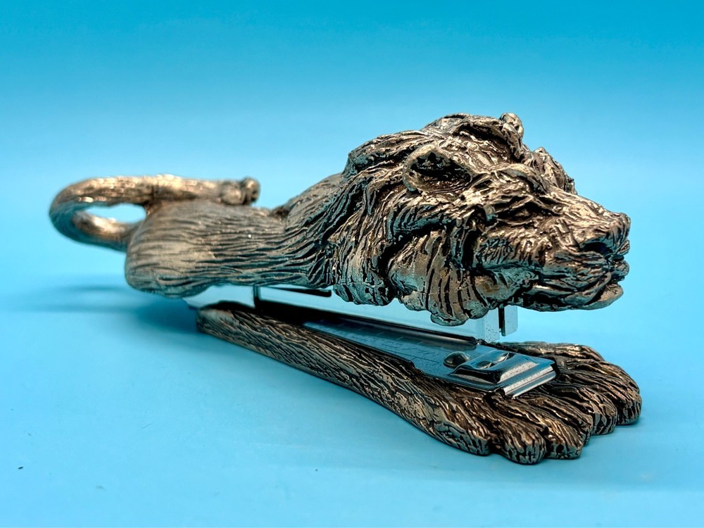 Frankli Wild Pewter Lion Stapler – Figure in EUC
