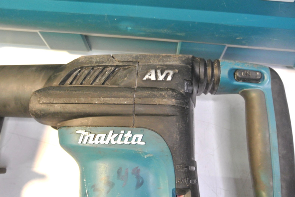 Makita Demolition Hammer HM0871C TOOL ONLY NO BITS