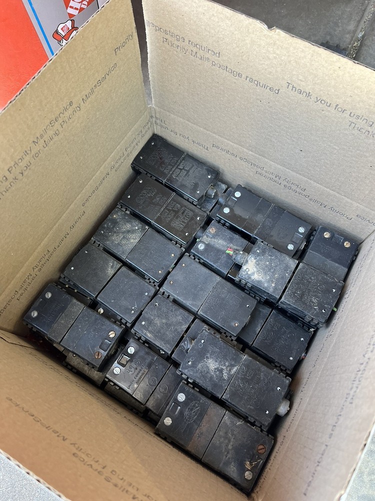 Stage 3 Pin Connectors 52 Set (used)