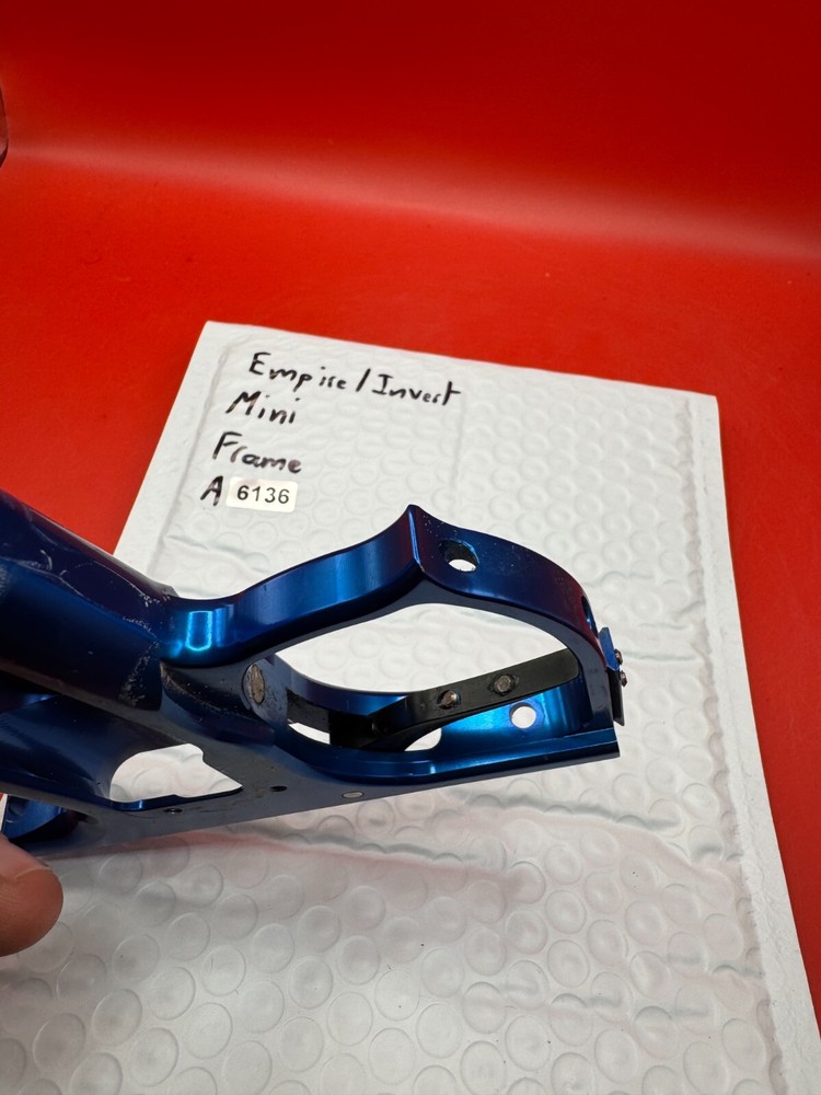 Empire / Invert Mini Frame