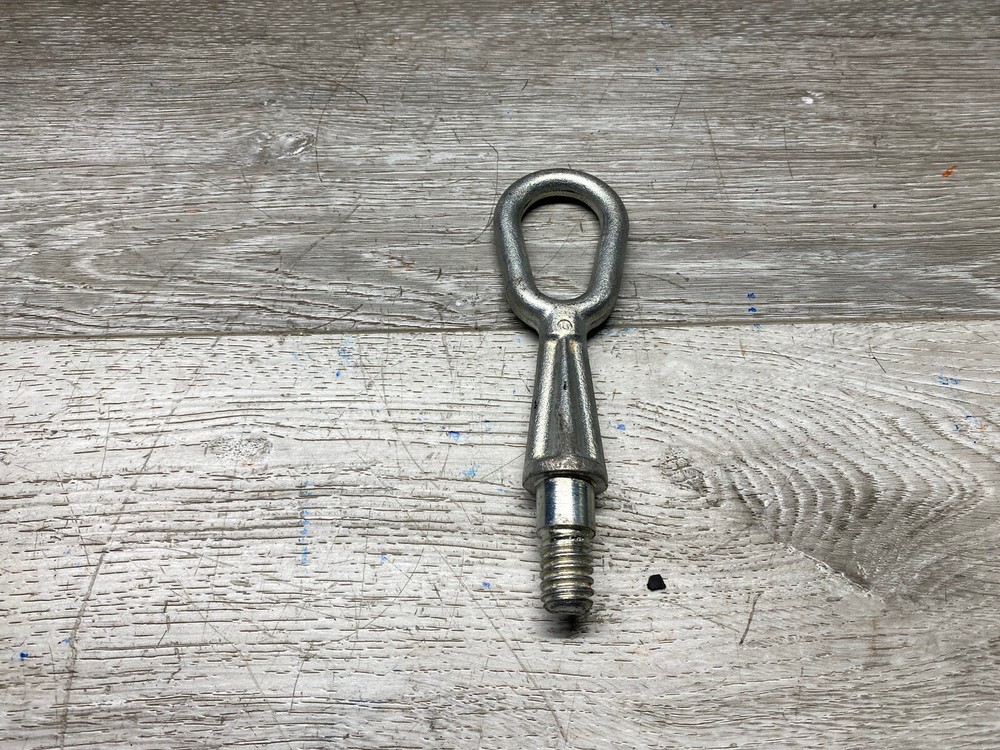 BMW OEM E90 E70 E83 E88 E60 E63 EMERGENCY TOOL TOW TOWING HOOK EYE BOLT