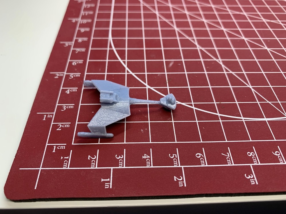 Klingon D7 class miniature