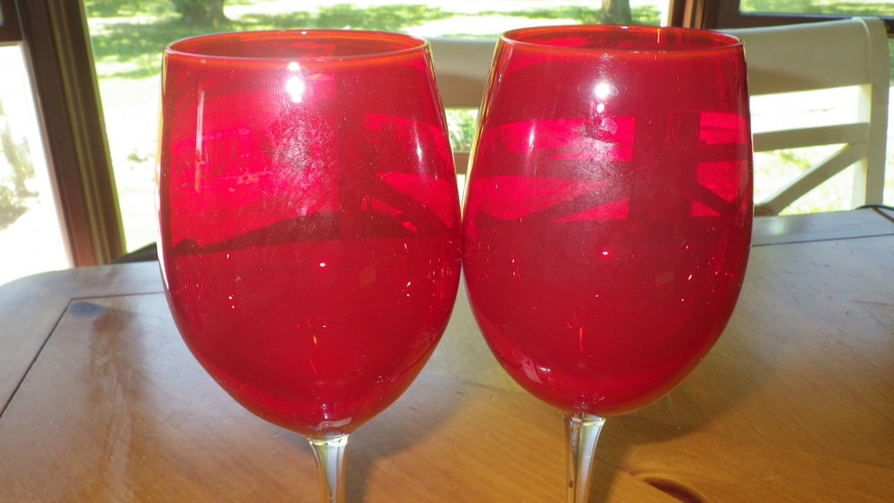 Red Water Goblets Circleware New with tags excellent condition 4 16 oz goblets