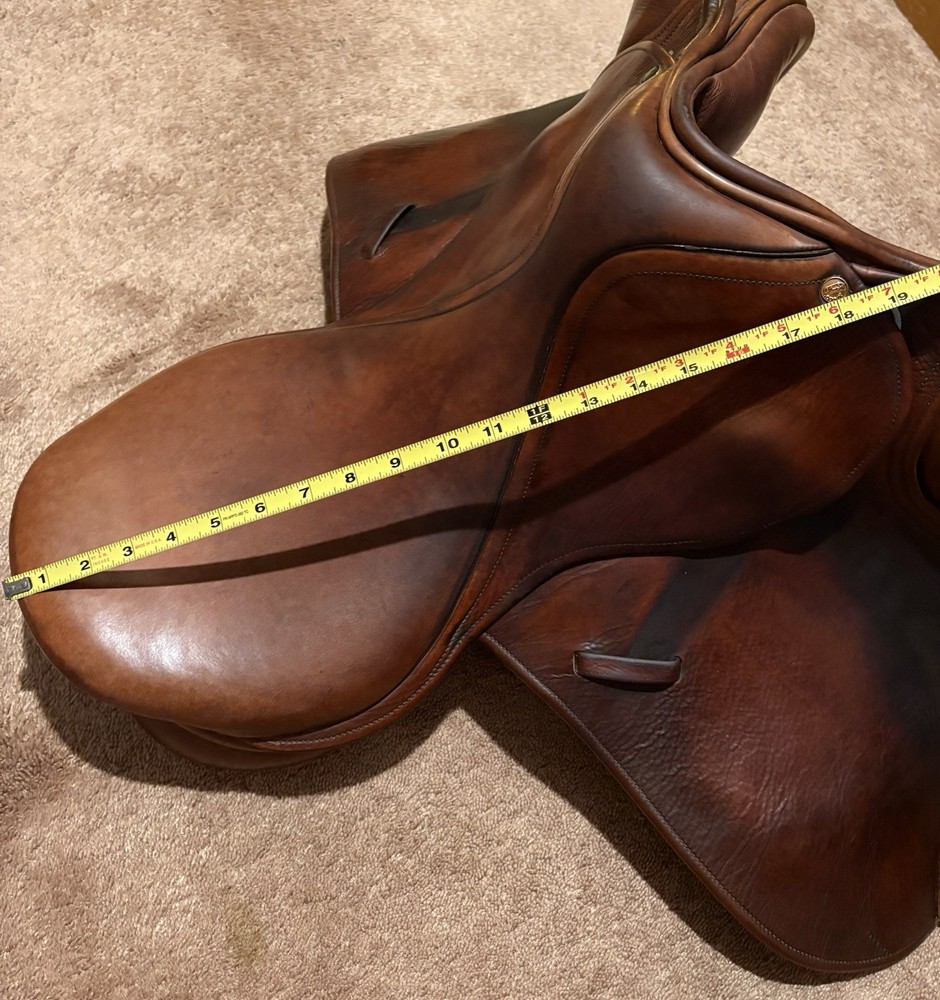 18” County Sensation English Saddle