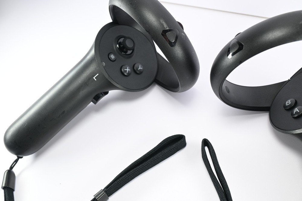 HTC Virtual Reality VR VIVE Focus 3 / Focus Vision Controller LEFT & RIGHT Pair