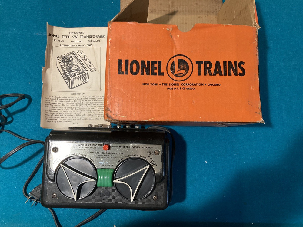 LIONEL TRAINMASTER SW TRANSFORMER WITH BOX