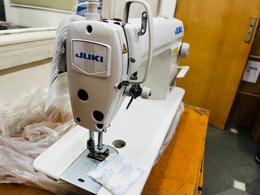 Juki DDL-8100e Single Needle Lock Stitch Sewing Machine
