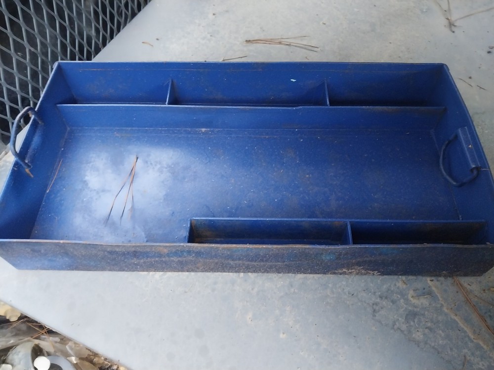 Mueller B 100 Pipe Tapping Machine With Original Metal Case, 6 Bits And Extra