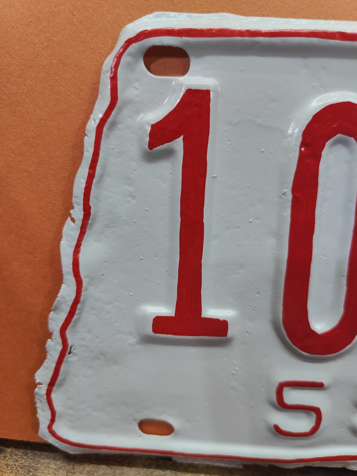 🟥Tennessee TN Tenn License Plate Tag 🟥 1955 LONG State Shaped Blount 10 14315